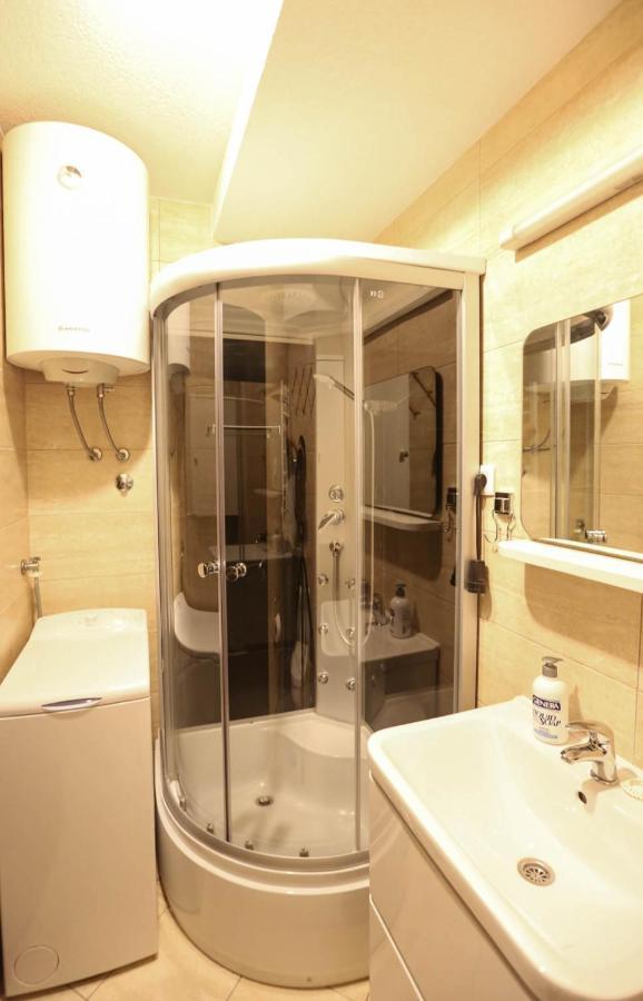 בודווה Apartment Lora מראה חיצוני תמונה