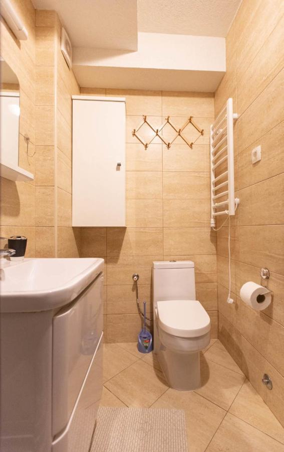 בודווה Apartment Lora מראה חיצוני תמונה