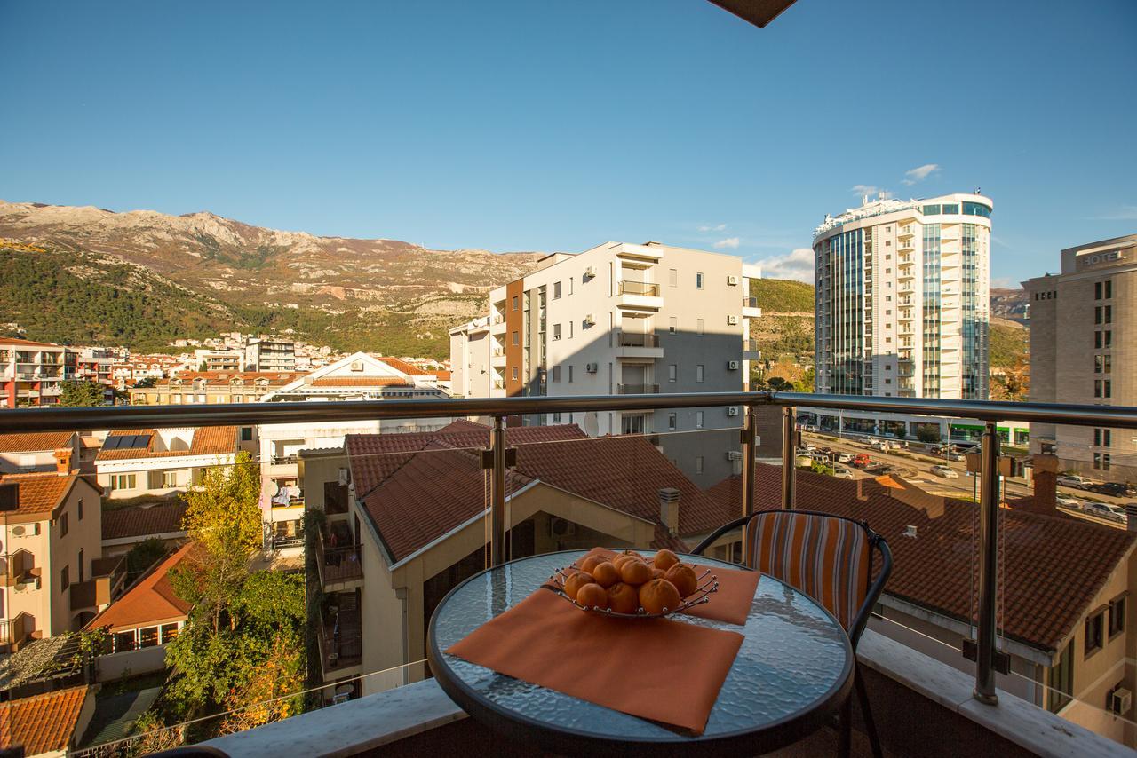 בודווה Apartment Lora מראה חיצוני תמונה